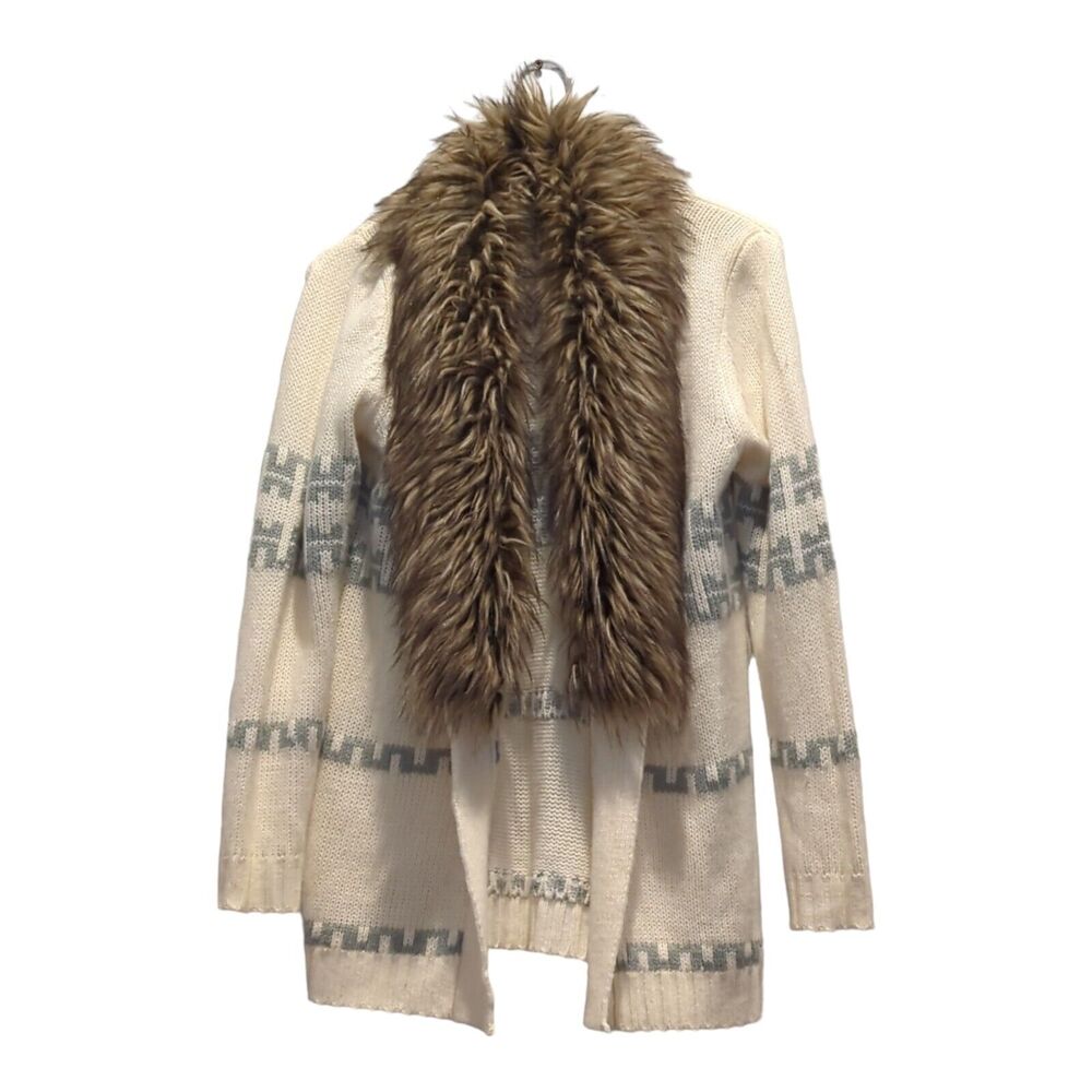 Charlotte Russe Sz Small Cream Cardigan W/Fur Collar Missing Belt
